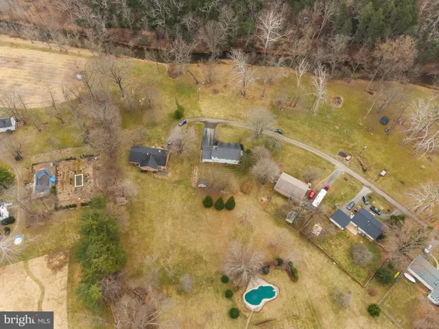 39382 Springbrook Ln, Aldie, Virginia 20105