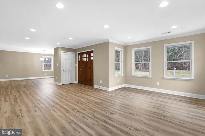39382 Springbrook Ln, Aldie, Virginia 20105