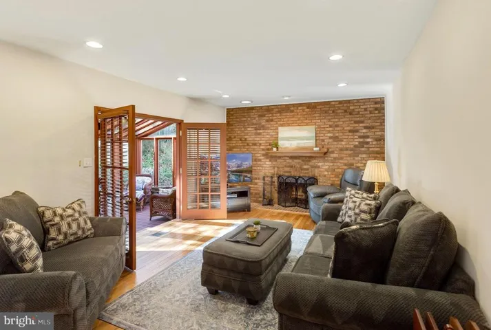 3702 Krysia Ct, Annandale, Virginia 22003