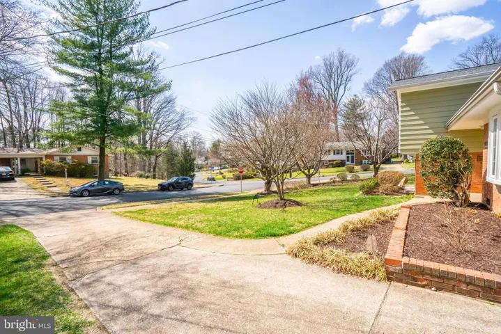 7304 Masonville Ct, Annandale, Virginia 22003