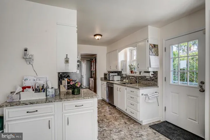 7304 Masonville Ct, Annandale, Virginia 22003
