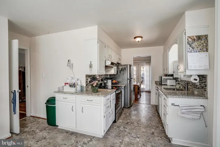 7304 Masonville Ct, Annandale, Virginia 22003