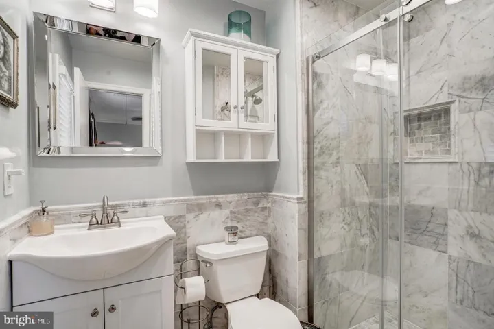7304 Masonville Ct, Annandale, Virginia 22003