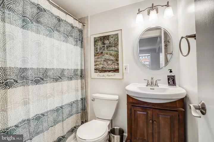 7304 Masonville Ct, Annandale, Virginia 22003