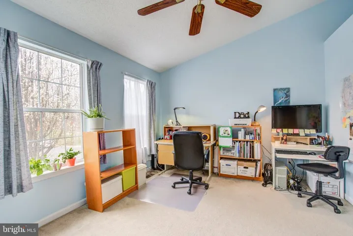 13017 Carolyn Forest Dr, Woodbridge, Virginia 22192