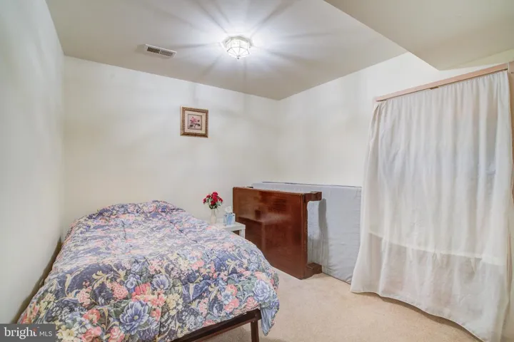 13017 Carolyn Forest Dr, Woodbridge, Virginia 22192