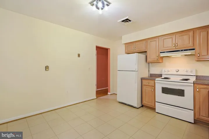 16 Jefferson Dr, Sterling, Virginia 20165