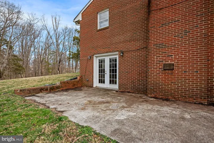 16 Jefferson Dr, Sterling, Virginia 20165