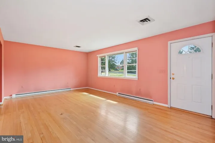16 Jefferson Dr, Sterling, Virginia 20165