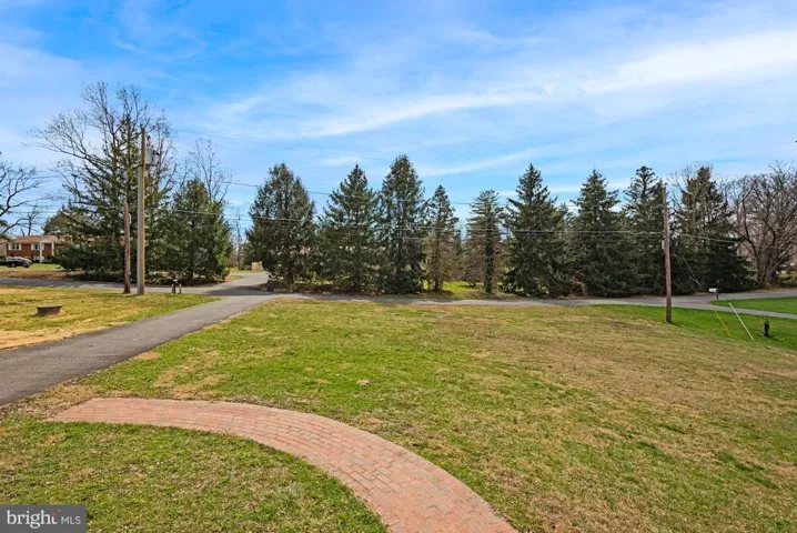 16 Jefferson Dr, Sterling, Virginia 20165