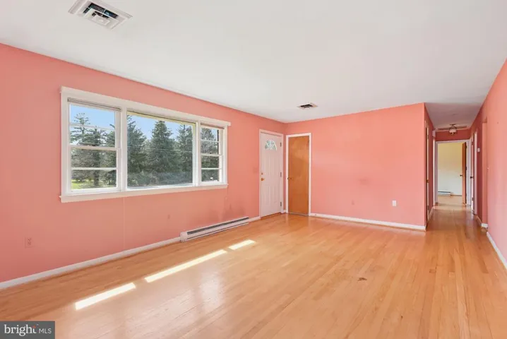 16 Jefferson Dr, Sterling, Virginia 20165