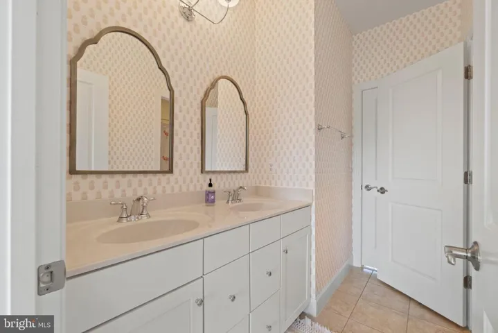 23193 Kingwood Forest Ct, Leesburg, Virginia 20175