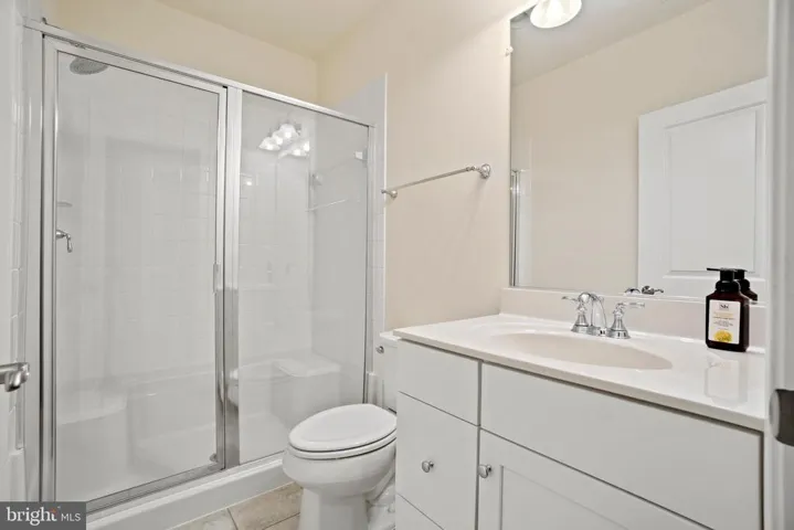 23193 Kingwood Forest Ct, Leesburg, Virginia 20175