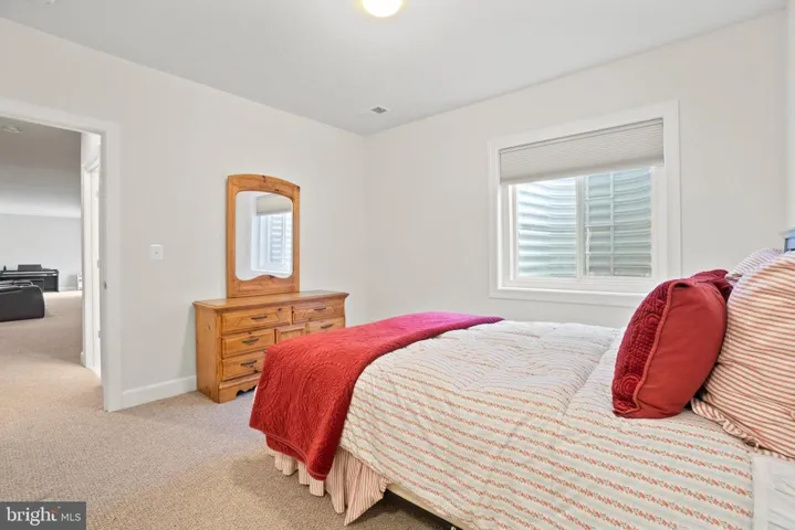 23193 Kingwood Forest Ct, Leesburg, Virginia 20175