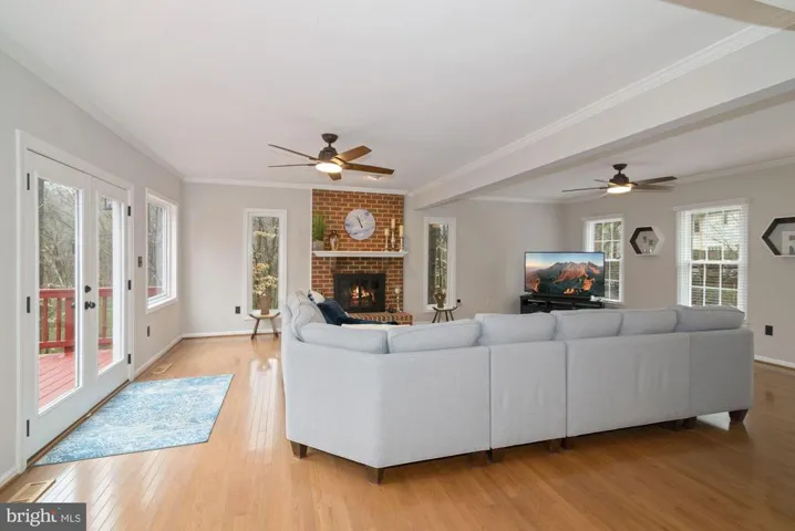 7502 S Valley Dr, Fairfax Station, Virginia 22039
