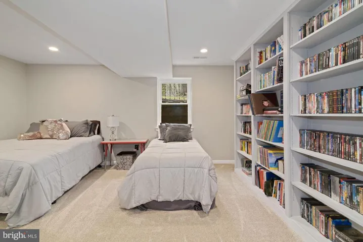 7502 S Valley Dr, Fairfax Station, Virginia 22039