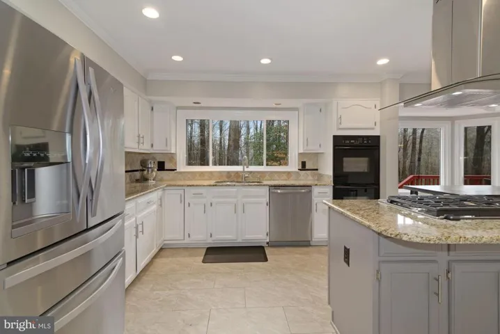 7502 S Valley Dr, Fairfax Station, Virginia 22039