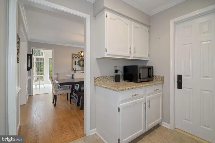 7502 S Valley Dr, Fairfax Station, Virginia 22039