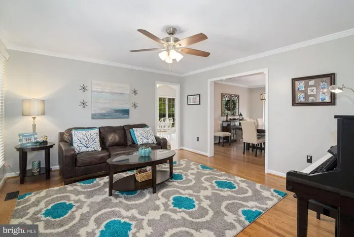7502 S Valley Dr, Fairfax Station, Virginia 22039