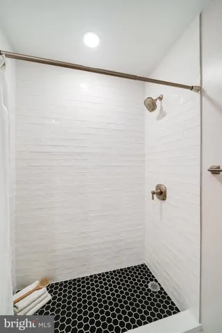 6117 Larstan Dr, Alexandria, Virginia 22312
