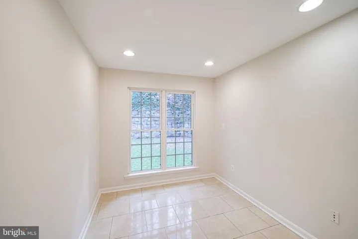 6117 Larstan Dr, Alexandria, Virginia 22312