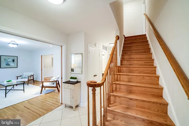 6117 Larstan Dr, Alexandria, Virginia 22312