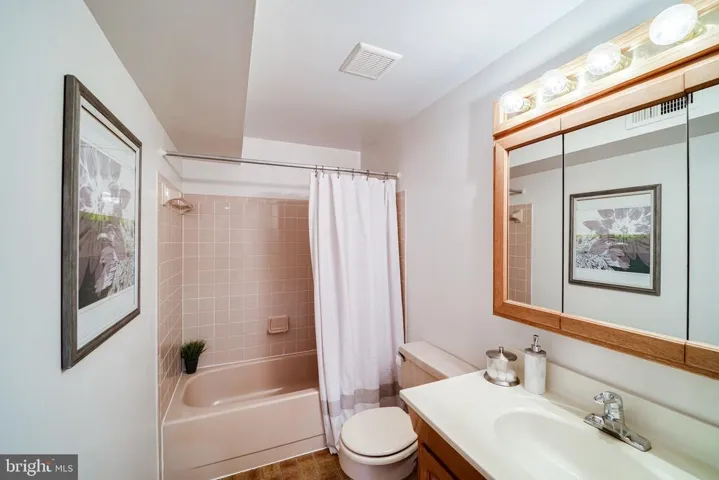 6117 Larstan Dr, Alexandria, Virginia 22312