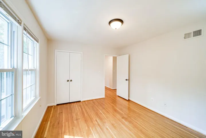 6117 Larstan Dr, Alexandria, Virginia 22312