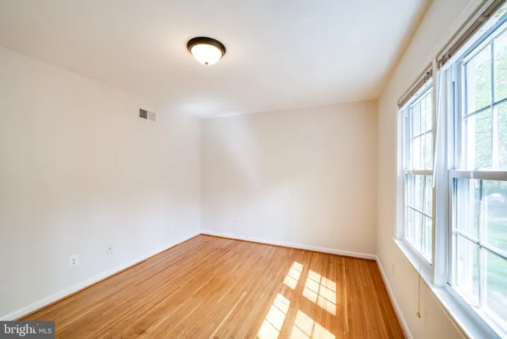 6117 Larstan Dr, Alexandria, Virginia 22312