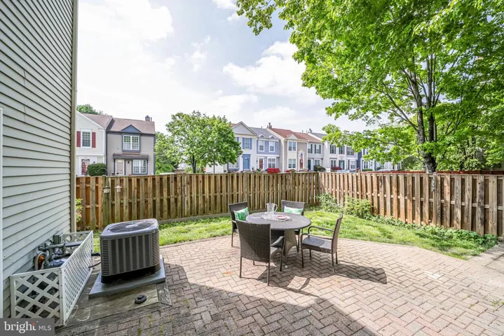 7219 Parsons Ct, Alexandria, Virginia 22306