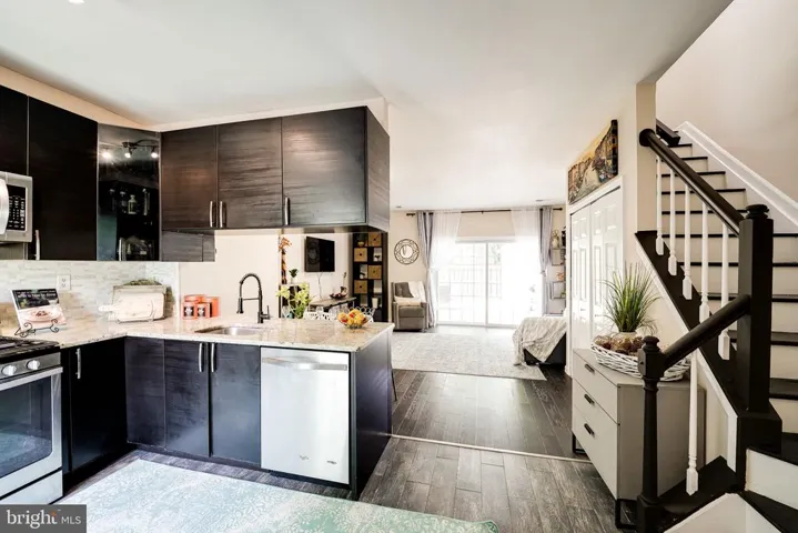 7219 Parsons Ct, Alexandria, Virginia 22306