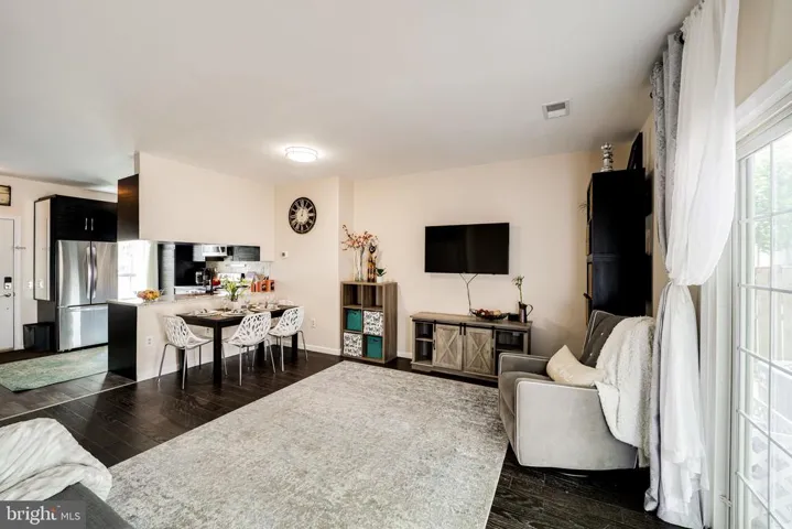 7219 Parsons Ct, Alexandria, Virginia 22306