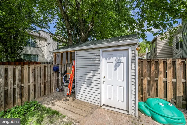 7219 Parsons Ct, Alexandria, Virginia 22306