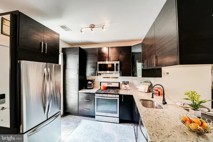 7219 Parsons Ct, Alexandria, Virginia 22306