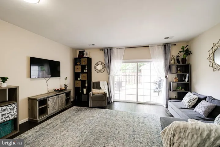 7219 Parsons Ct, Alexandria, Virginia 22306