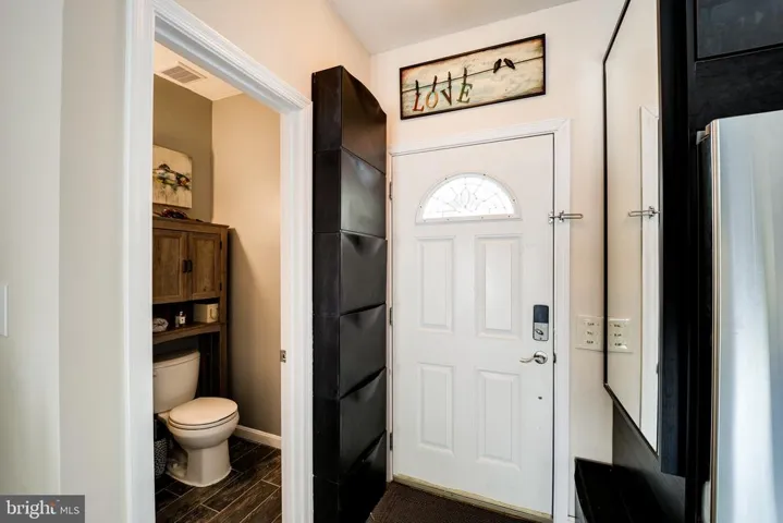 7219 Parsons Ct, Alexandria, Virginia 22306