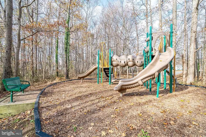 7219 Parsons Ct, Alexandria, Virginia 22306