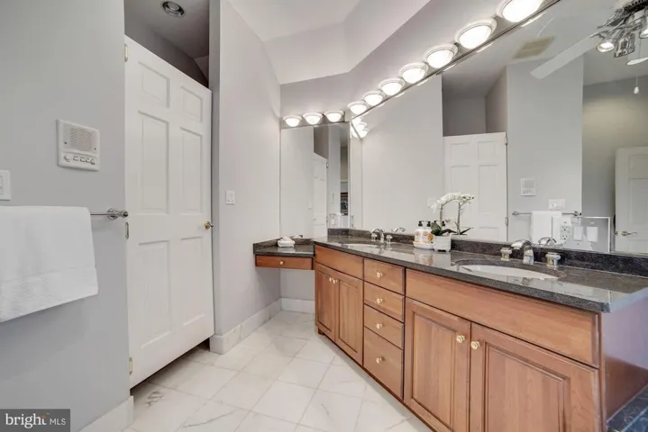 7617 Helena Dr, Falls Church, Virginia 22043