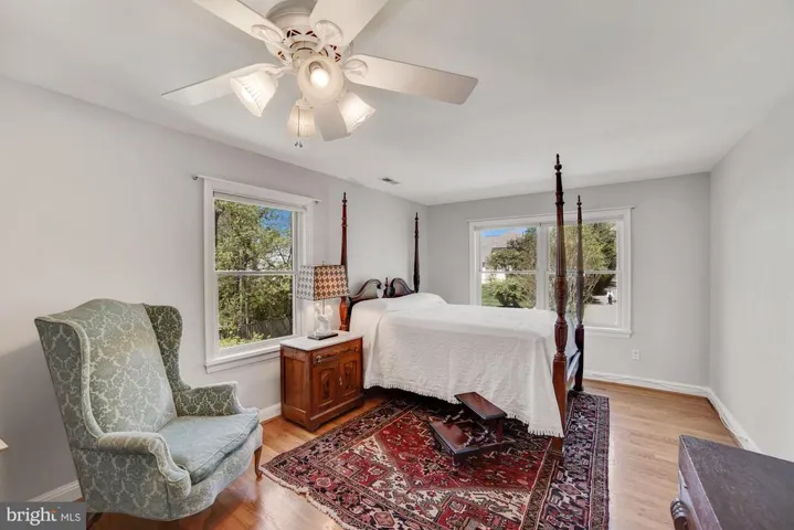 7617 Helena Dr, Falls Church, Virginia 22043