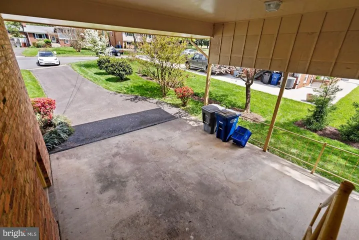 2534 Roswell Ct, Falls Church, Virginia 22043