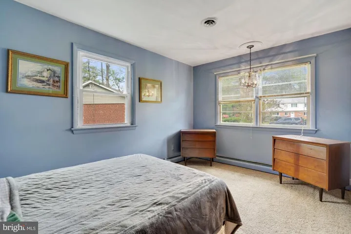 2534 Roswell Ct, Falls Church, Virginia 22043