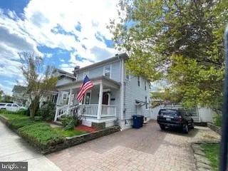19 E Braddock Rd, Alexandria, Virginia 22301