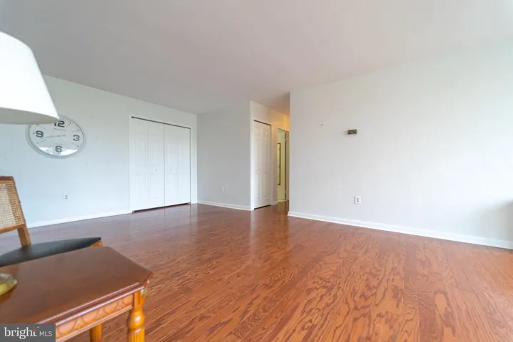 6631 Wakefield Dr #702, Alexandria, Virginia 22307