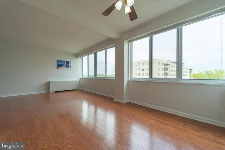 6631 Wakefield Dr #702, Alexandria, Virginia 22307