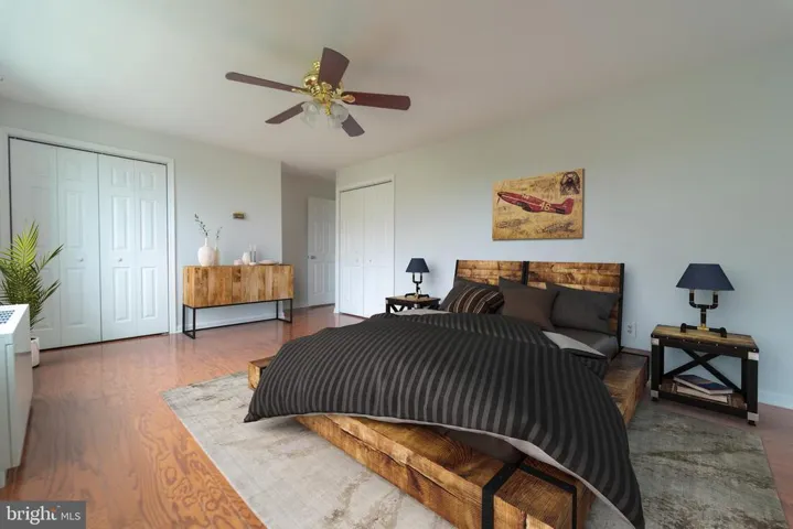 6631 Wakefield Dr #702, Alexandria, Virginia 22307