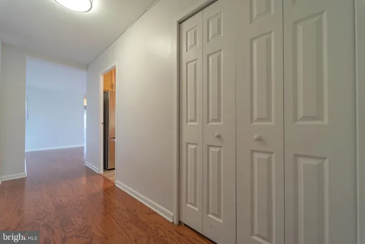 6631 Wakefield Dr #702, Alexandria, Virginia 22307