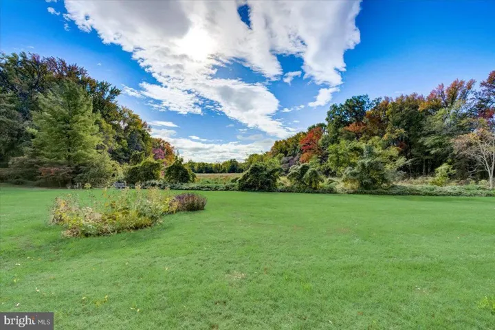 6631 Wakefield Dr #702, Alexandria, Virginia 22307