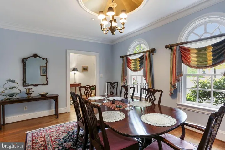 3818 N Randolph Ct, Arlington, Virginia 22207