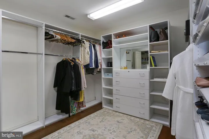 3818 N Randolph Ct, Arlington, Virginia 22207