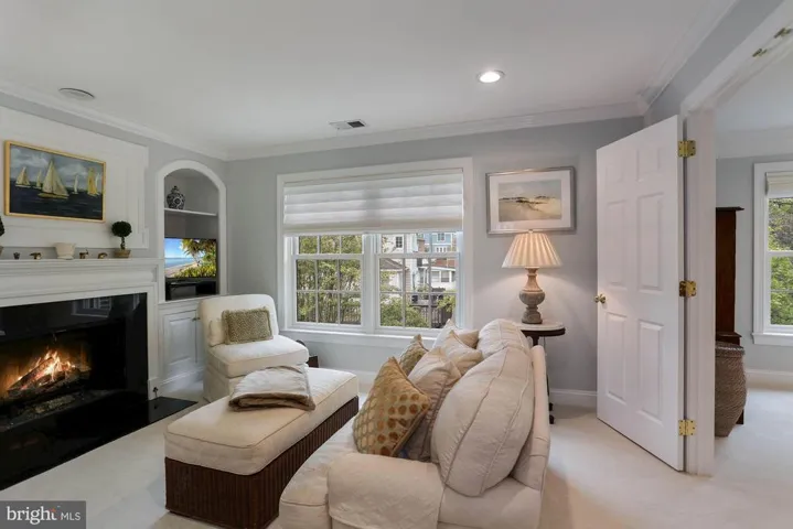 3818 N Randolph Ct, Arlington, Virginia 22207